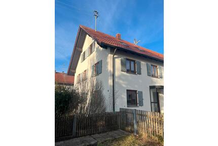 Haus zum Vermieten - 1.690,00&nbsp;EUR Kaltmiete, ca.&nbsp; 154,00&nbsp;m&sup2; in Prittriching (PLZ: 86931)