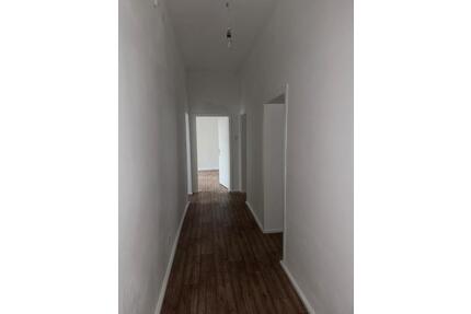 Große 3-Zimmer-Wohnung mit Tageslichtbad in Hagen