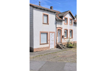 Wohnhaus mit vielen Möglichkeiten 1-2-3 Familienhaus - Schwalbach