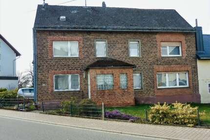 Haus zum Kaufen in Zilshausen 135.000,00 € 163 m²