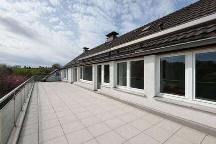 Wohnung zum Kaufen in Wuppertal 298.000,00 € 106.87 m²