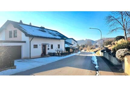 Familienresidenz mit Einliegerwohnung im Altmühltal - Riedenburg