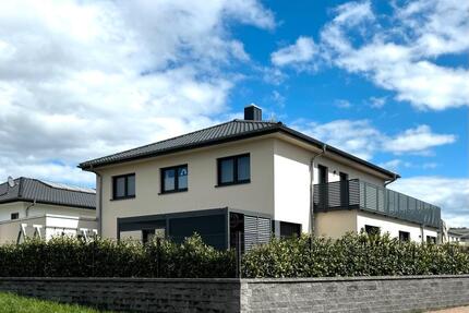 Modernes Einfamilienhaus mit Einliegerwohnung - Buseck