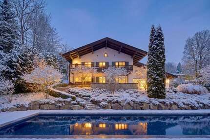 Haus zum Kaufen in Bad Wiessee 3.750.000,00 € 224.05 m²