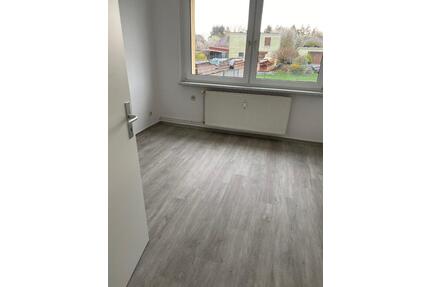 schöne sanierte 3-Raum-Wohnung in Murchin