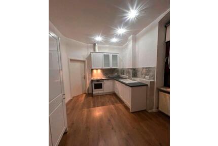 ZU VERMIETEN WOHNUNG IN IDAR-OBERSTEIN AB SOFORT