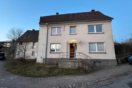 Eins- Zweifamilienhaus Zu Verkaufen - Brakel
