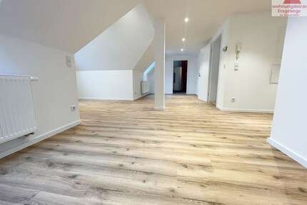 Wohnung zum Mieten in Aue 810,00 € 135 m²