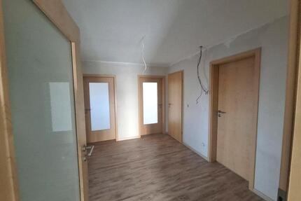 Renovierte Wohnung zu vermieten - Großenlüder