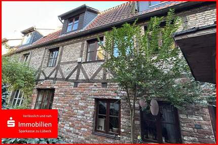 Vermietetes Altstadthaus (Ganghaus) im Jakobi Quartier der Lübecker Altstadt