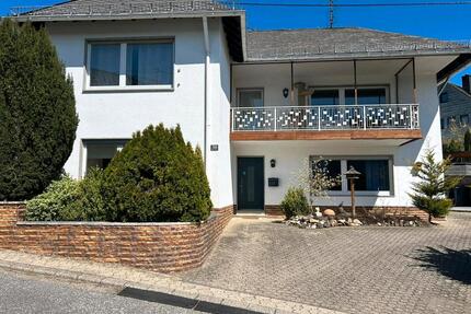 Freistehendes Einfamilienhaus - 335.000,00&nbsp;EUR Kaufpreis, ca.&nbsp; 127,00&nbsp;m&sup2; in Weibern (PLZ: 56745)