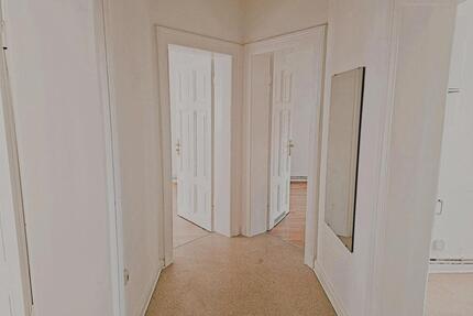 WG geeignete 4-Zi-Wohnung in zentraler Lage von Kassel