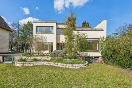 Familienparadies in Seenähe mit großzügigem Raumangebot, Südgarten und Kamin - Berlin Heiligensee