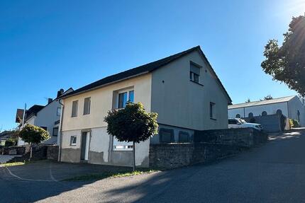 Einfamilienhaus Hermeskeil - 299.999,00&nbsp;EUR Kaufpreis, ca.&nbsp; 190,00&nbsp;m&sup2; in Hermeskeil (PLZ: 54411)