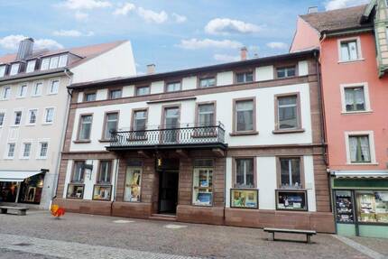 Laden-, Büro-Praxis-Kanzleiräume im Erdgeschoss - hochparterre in 1A Lage in der Villinger Altstadt - Villingen-Schwenningen