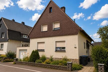 Ein Zuhause mit Raum für Familie, Ruhe und Zukunft - Arnsberg