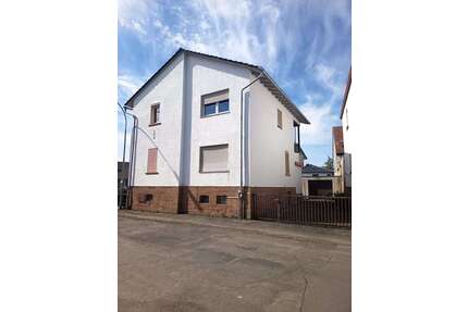 Haus zum Kaufen in Ortenberg 339.000,00 € 170 m²