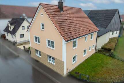 Haus zum Kaufen in Burtenbach 420.000,00 € 245 m²