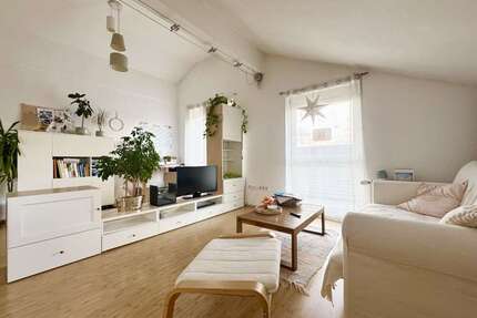 Wohnung zum Kaufen in Oberstenfeld 219.000,00 € 56.17 m²