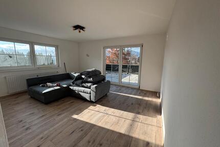 Schöne ruhig gelegene 3 Zimmer Wohnung - Lam