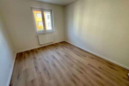 Wohnung zum Mieten in Wuppertal 820,00 € 75.78 m²