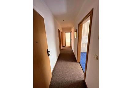 Wohnung zu vermieten ab 042026 - 350,00&nbsp;EUR Kaltmiete, ca.&nbsp; 67,00&nbsp;m&sup2; in Staßfurt (PLZ: 39443) Atzendorf