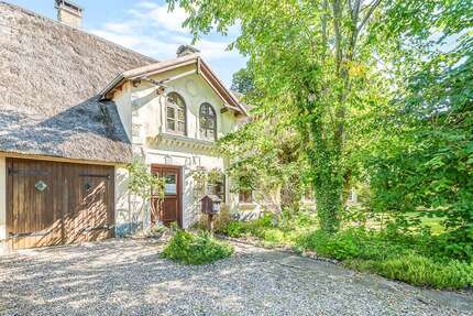 Haus zum Kaufen in Lindewitt 269.000,00 € 210 m²