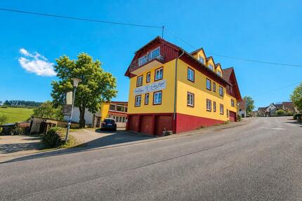 Seminarhaus mit besonderem Charakter - Zimmern ob Rottweil