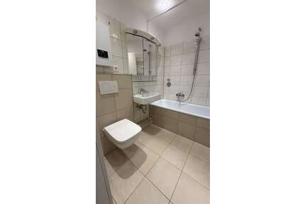 Wohnung zum Mieten in Krefeld 475,60 € 58 m²