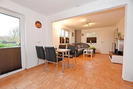 Schöne barrierefreie 2 Zi. Wohnung 63 qm mit Garten - Büsum