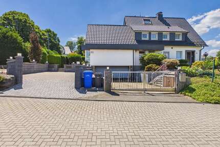 Haus zum Kaufen in Wermelskirchen 849.000,00 € 172 m²