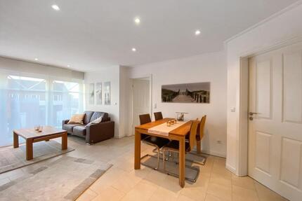 Helle und gemütliche Ferienwohnung für 2 Personen in Norddeich - Hamm Berge