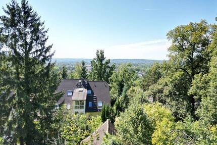 Attraktives Baugrundstück Ruhig gelegen mit Fernblick Viele Bebauungsmöglichkeiten - Bonn / Oberkassel