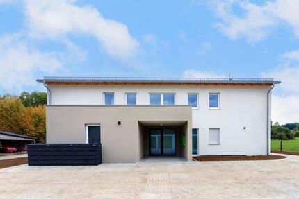 Eigentumswohnung - 267.976,00&nbsp;EUR Kaufpreis, ca.&nbsp; 62,00&nbsp;m&sup2; in Pilsach (PLZ: 92367)