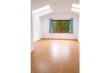 Doppelhaushälfte in attraktiver Lage von Groß Schwülper