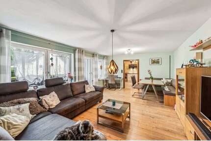 Haus zum Kaufen in Treuchtlingen Schambach 483.000,00 € 225 m² - Treuchtlingen / Schambach