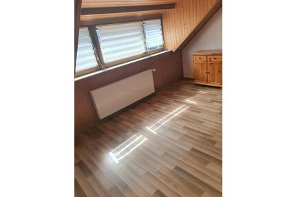 Haus zu Vermieten - 950,00&nbsp;EUR Kaltmiete, ca.&nbsp; 100,00&nbsp;m&sup2; in Trier (PLZ: 54294) Feyen-Weismark