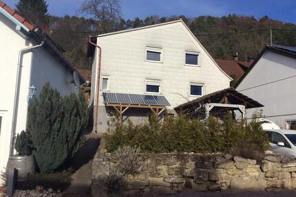 Kleines altes Häuschen in Zizenhausen zu vermieten - Eigeltingen