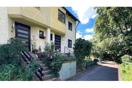 Haus zum Kaufen in Regensburg 475.000,00 € 121.45 m²