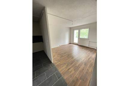 ! ERSTBEZUG ! Wohnen in Familiengerechter Lage - Schneeberg Neustädtel