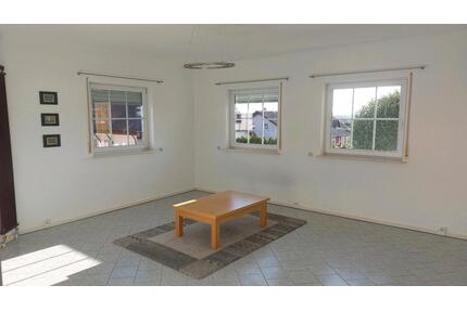 Schöne 60 qm Wohnung in Höhfröschen - Pirmasens