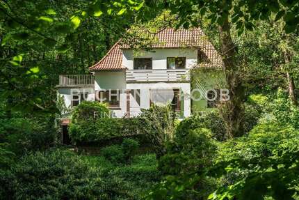 Haus zum Kaufen in Hamburg 1.480.000,00 € 140 m²