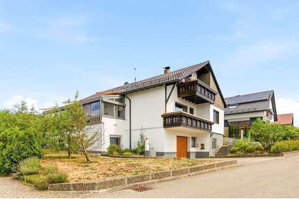 Wohnung zum Mieten in Reutlingen 1.700,00 € 160 m²