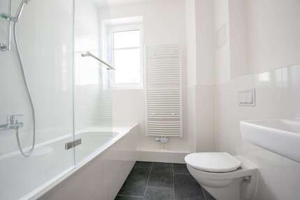 Wohnung zum Mieten in Chemnitz 250,00 € 52 m²