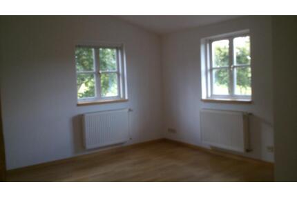 Wohnung zum 01.07.2026 frei absolut ländlich !!! - Rehna