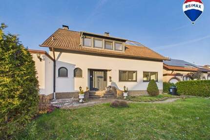 Ihr neues Zuhause: Lichtdurchflutetes Einfamilienhaus mit vielseitigen Möglichkeiten - Saarlouis Lisdorf