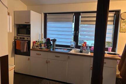 3 Zimmer Dachgeschoss Wohnung - 900,00&nbsp;EUR Kaltmiete, ca.&nbsp; 78,00&nbsp;m&sup2; in Östringen (PLZ: 76684)