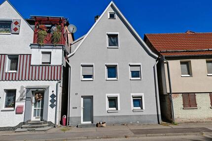 freistehendes Einfamilienhaus, renovierungsbedürftig 84m2 - Welzheim