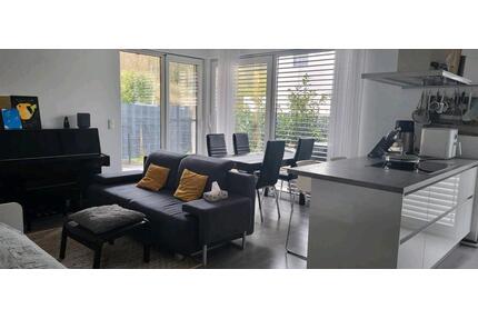 Bestlage Barrierefreie EG Wohnung Garten und Terrasse o.Provision - Sennfeld