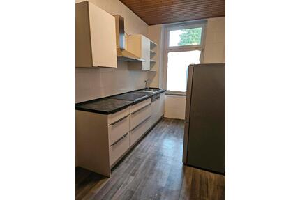 Wohnung zuvermieten 3,5 Zimmer - 690,00&nbsp;EUR Kaltmiete, ca.&nbsp; 77,00&nbsp;m&sup2; in Solingen (PLZ: 42651)